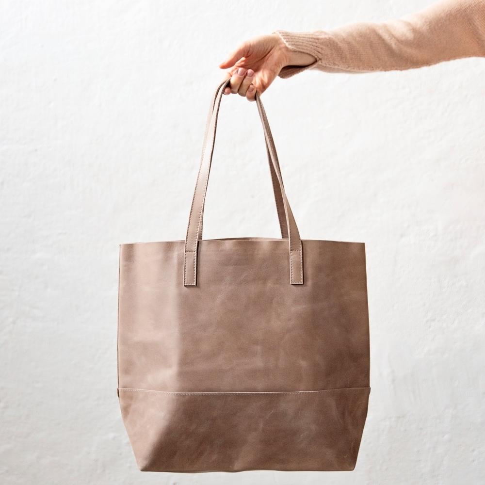 Handmade Leather Memuye Tote and Wristlet in Pewter